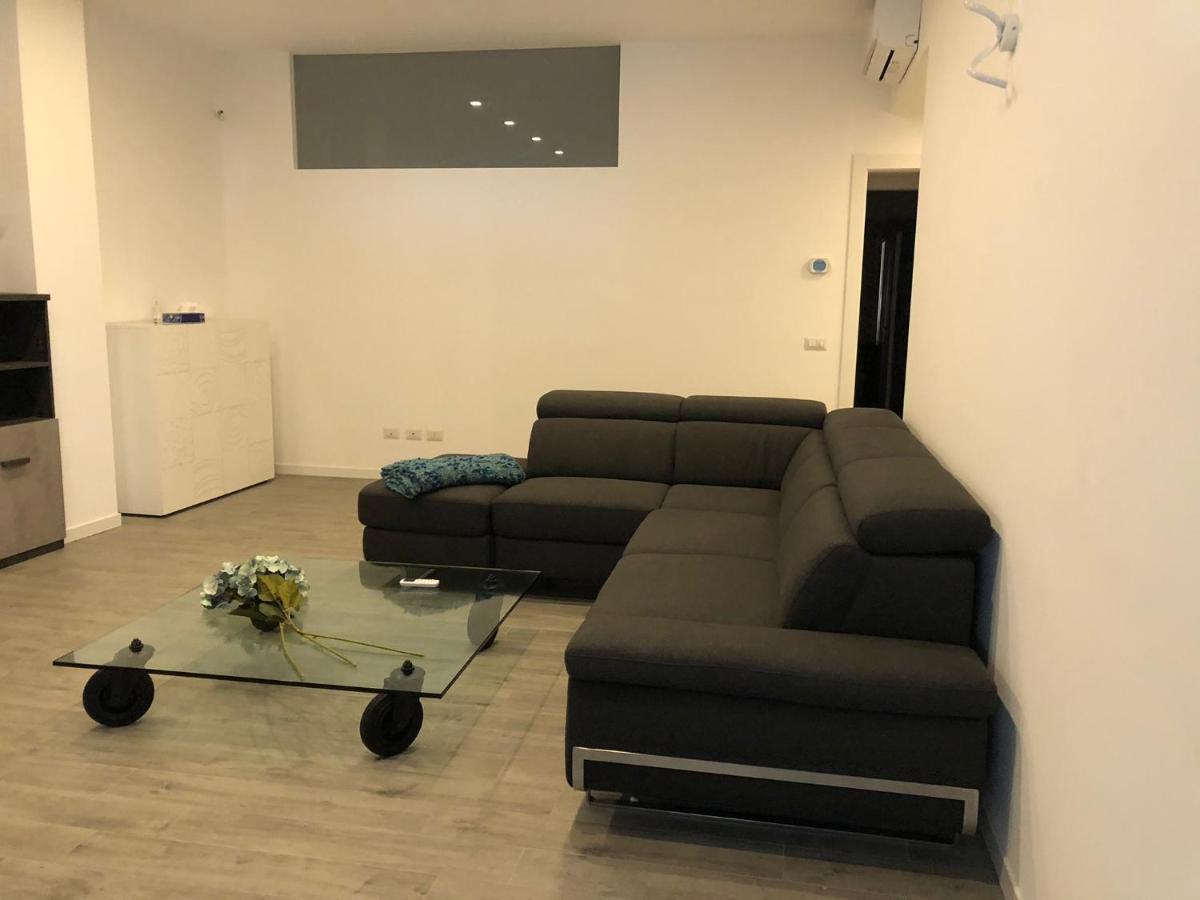Sweethome Lissone Bagian luar foto